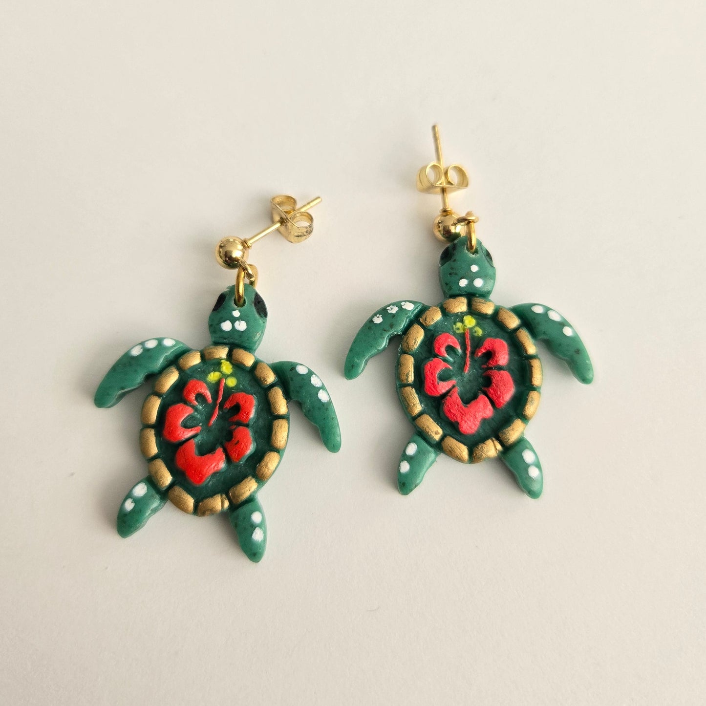 Carey Amapola Mini Earrings